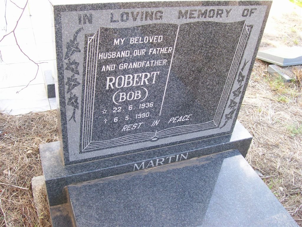 MARTIN Robert 1936-1990