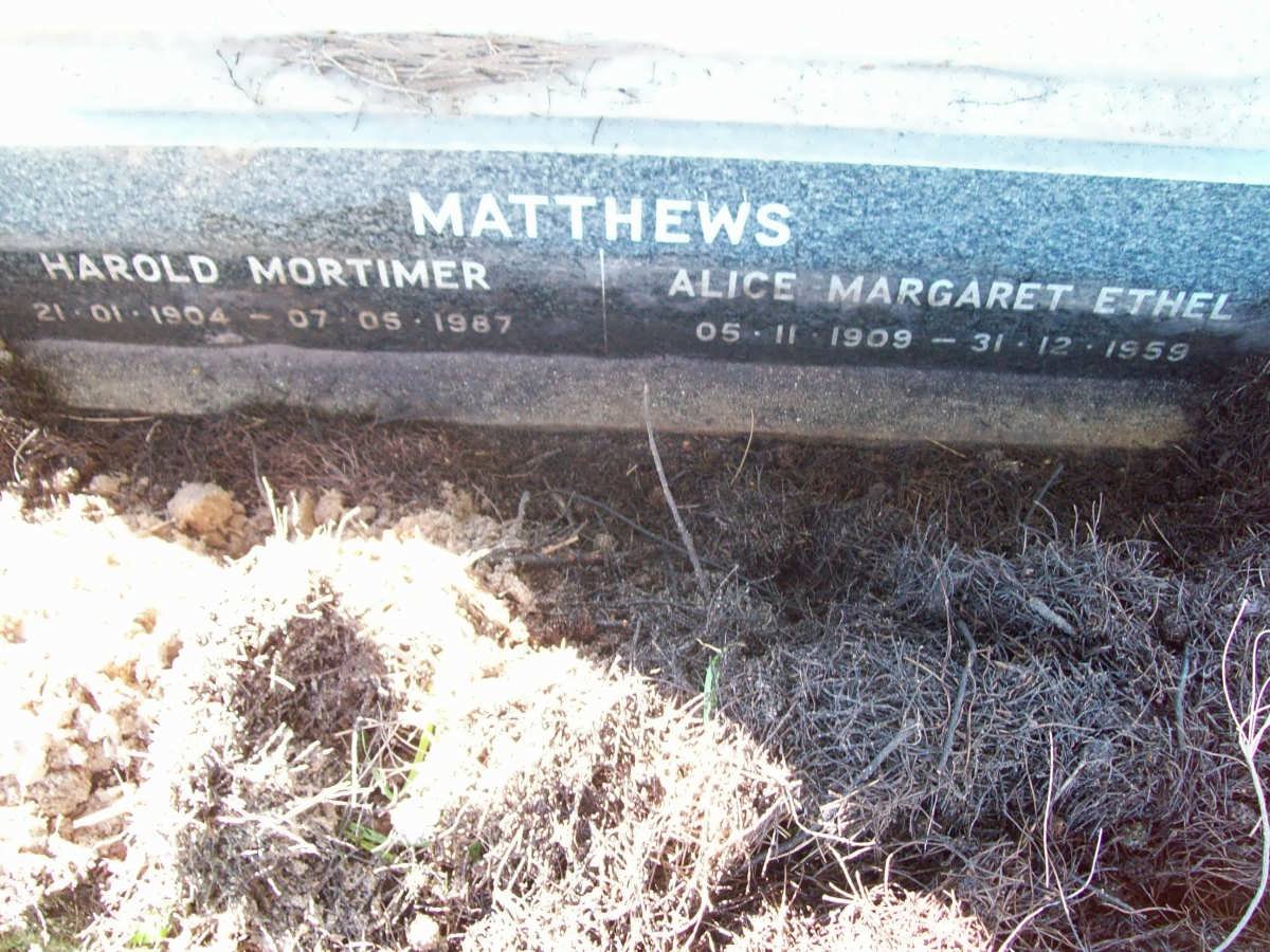MATTHEWS Harold Mortimer 1904-1987 &amp; Alice Margaret Ethel 1909-1959