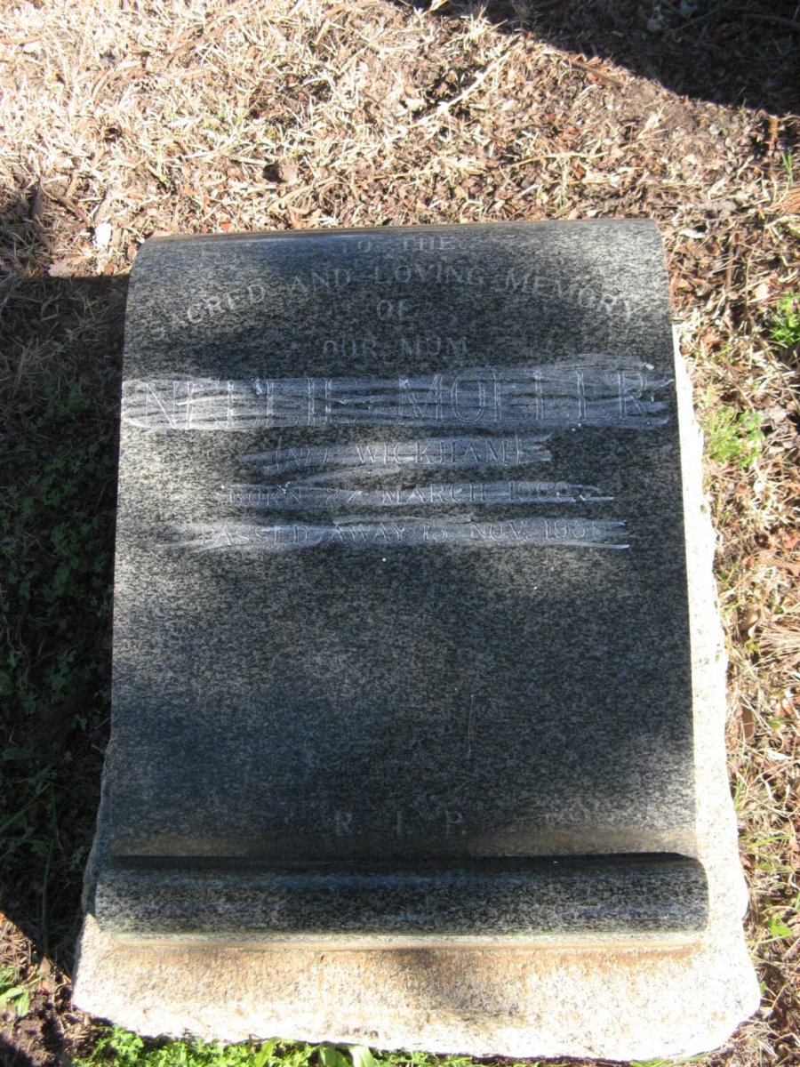 MOLLER Nellie nee WICKHAM 1900-1958