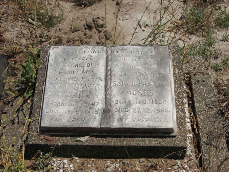 MOSES ? Edwin 1917-1979 &amp; Sarah Pauline 1926-1996