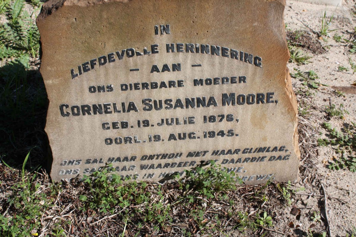 MOORE Cornelia Susanna 1876-1945
