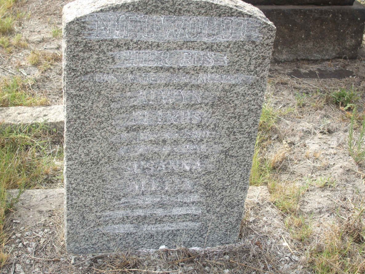 NIEUWOUDT Alwyn Petrus 1900-1956 &amp; Susanna ? 19??-198?