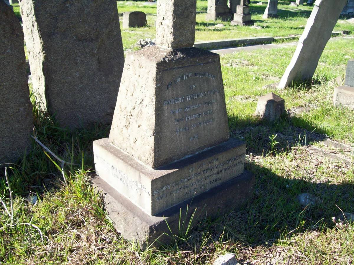 PETZ Robert Thomas -1920 &amp; Mary Elizabeth FENNETT -1933