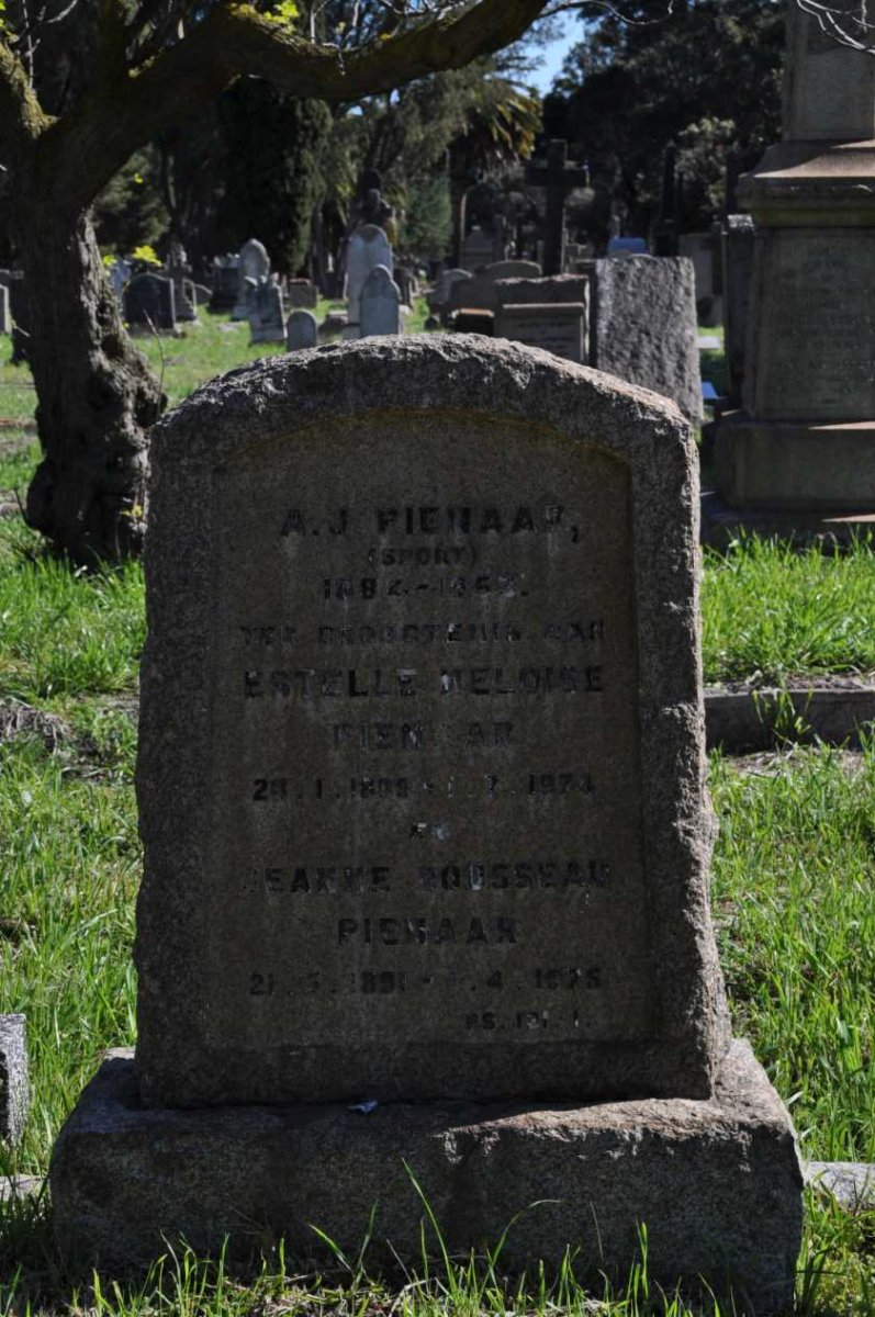 PIENAAR A.J. 18??-19?? :: PIENAAR Estelle Heloise -1974 :: PIENAAR Jeanne Rosseau 1891-1975