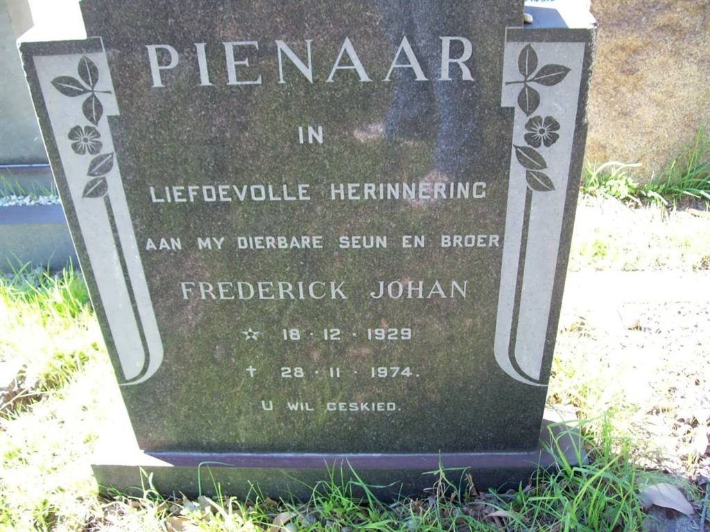 PIENAAR Frederick Johan 1929-1974
