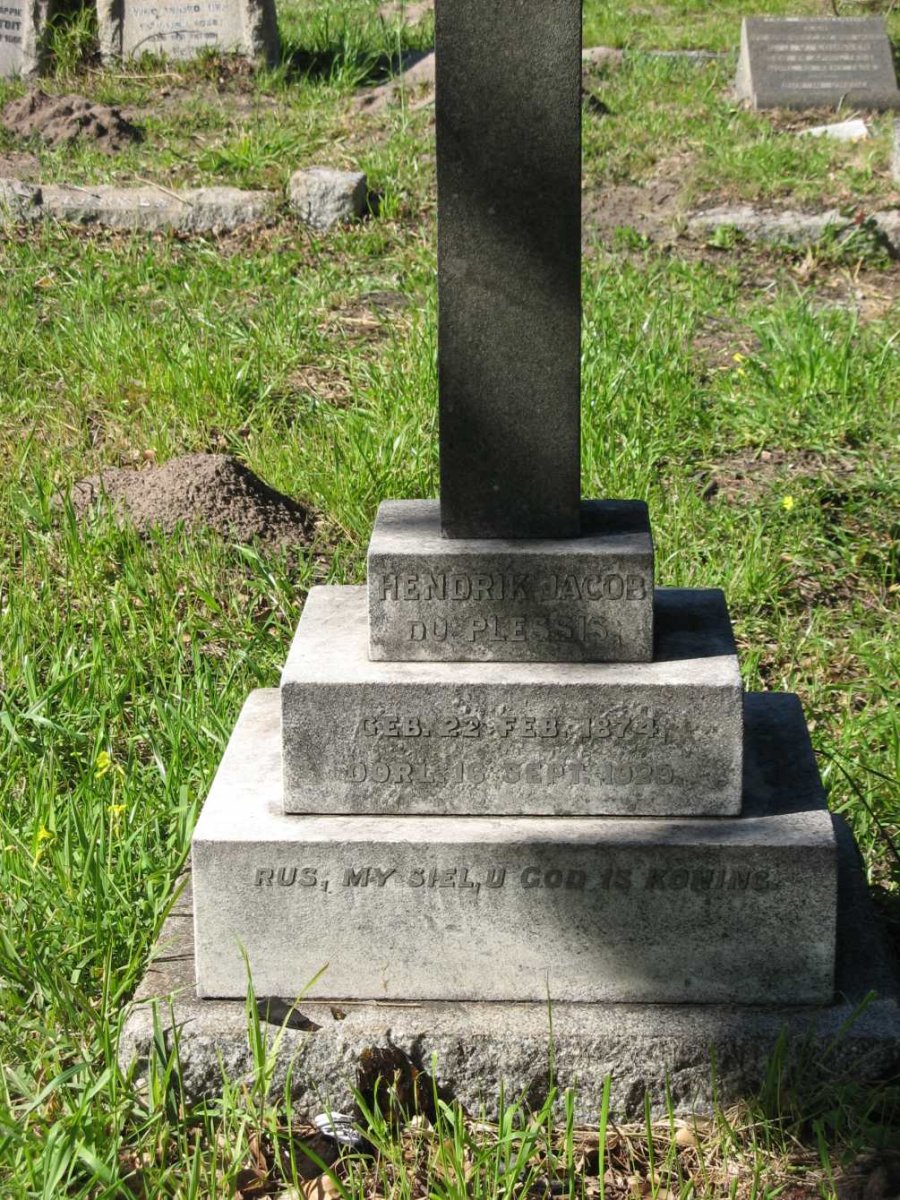Born 22 February 1874 and died 16 September 1929.
