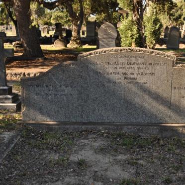 Maitland-Cemetery-3675