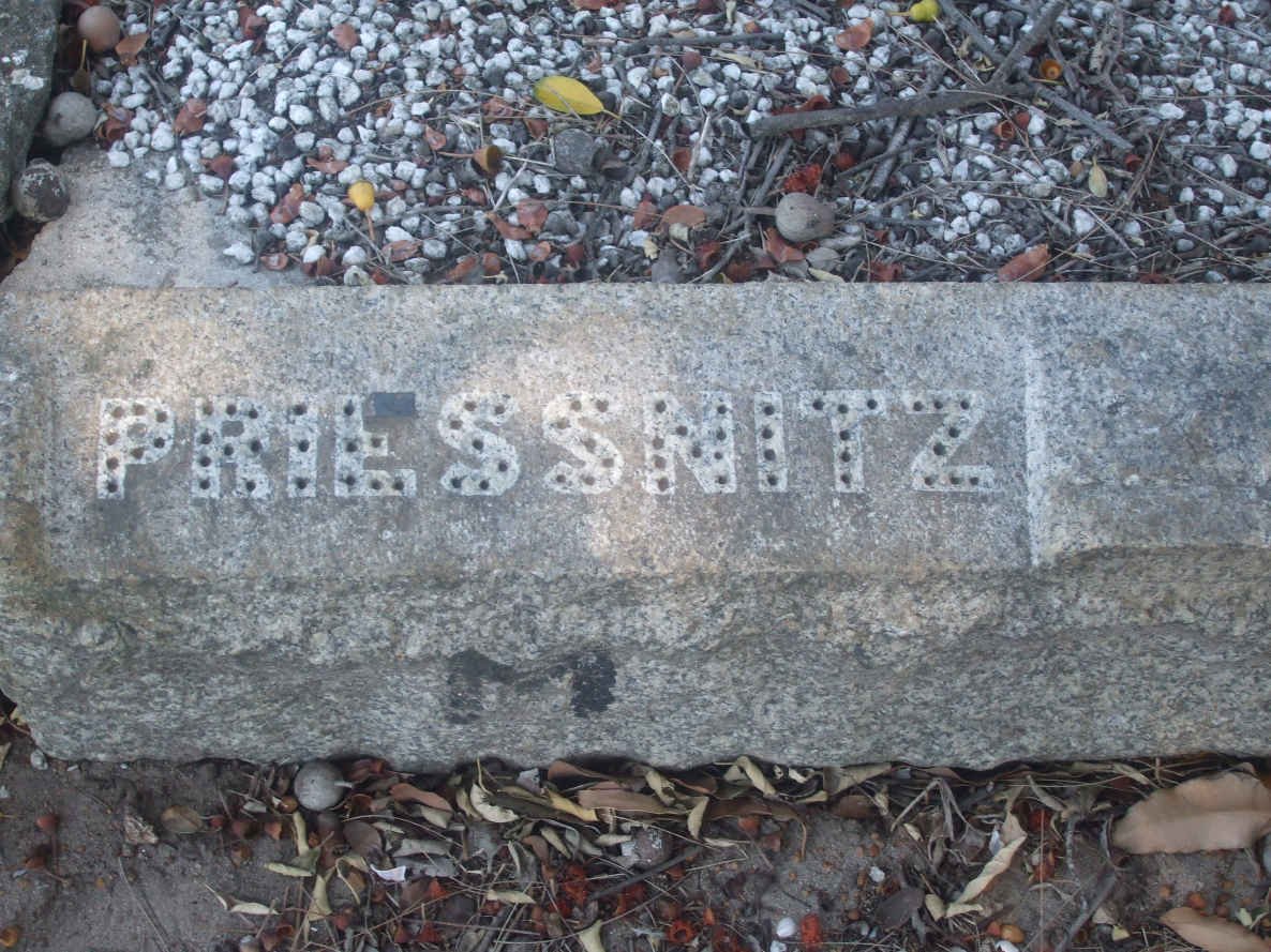 PRIESSNITZ Henry Frederich 1897-1969 &amp; Annie Maria 1893-1971 :: PRIESSNITZ Josef -1933 &amp; Hildegene -1967