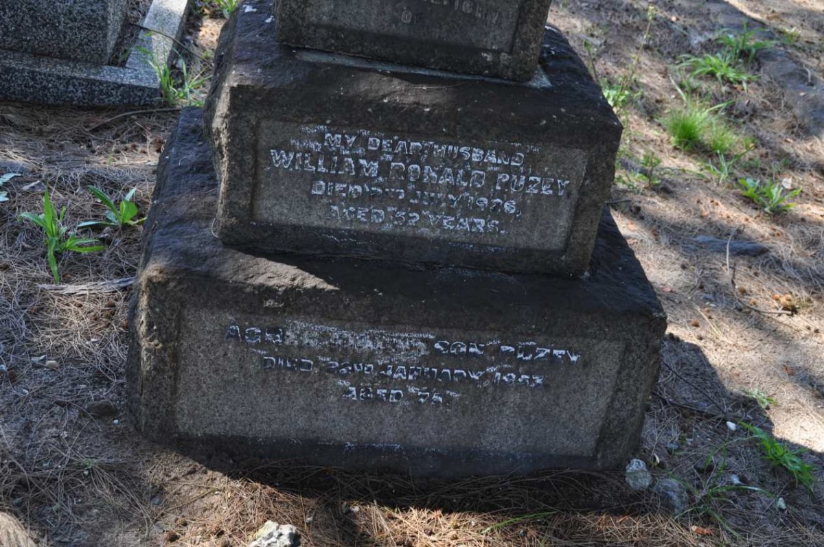 PUZEY William Ronald -1926 &amp; Agnes Finlayson -1953