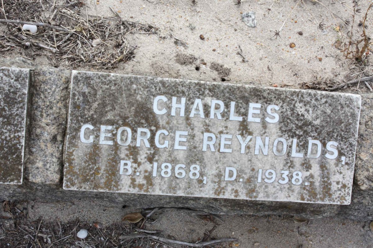 REYNOLDS Charles George 1868-1938