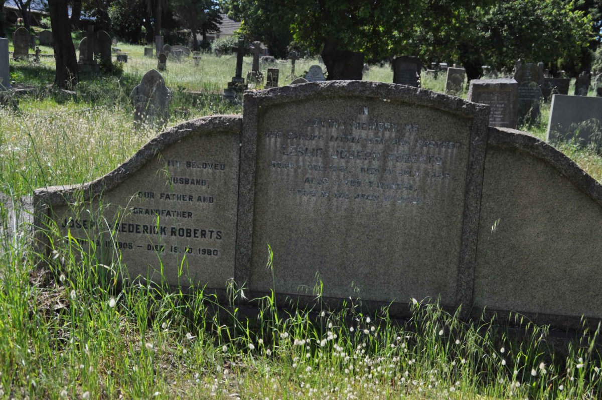 ROBERTS Joseph Frederick 1905-1980 :: ROBERTS Leslie Joseph