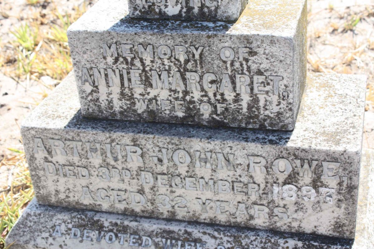 ROWE Annie Margaret -189?