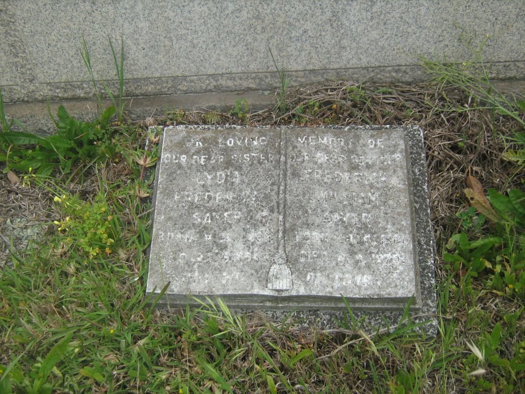 SAYER Frederick William 1901-1974 &amp; Lydia Frederika 1904-1969