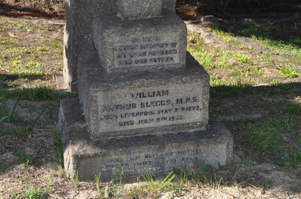 SLEGGS William Arthur 1873-1932 &amp; Evelyn