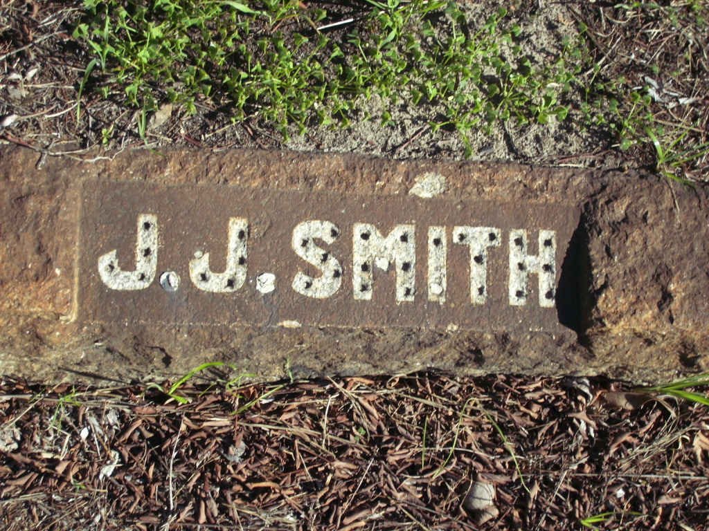 SMITH J.J.