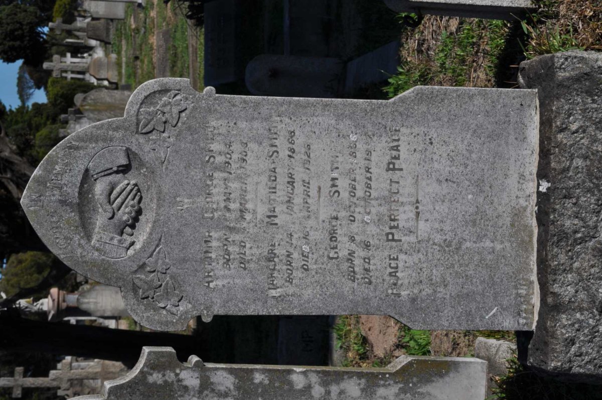 SMITH George 1866-1937 :: SMITH Margaret Matilda 1868-1926 :: SMITH Arthur George 1904-1908