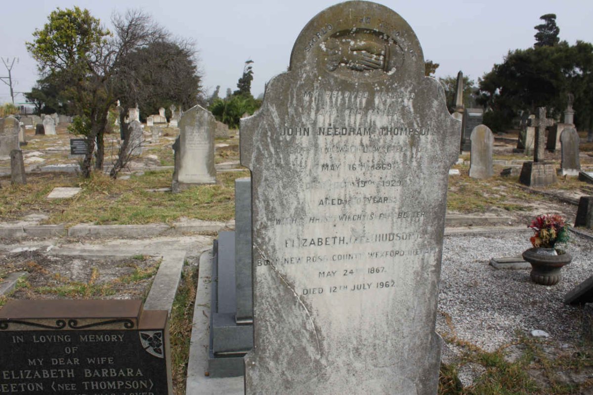 THOMPSON John Needham 1869-1929 &amp; Elizabeth HUDSON 1867-1962