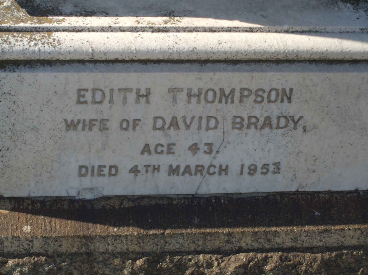THOMPSON Edith -195?
