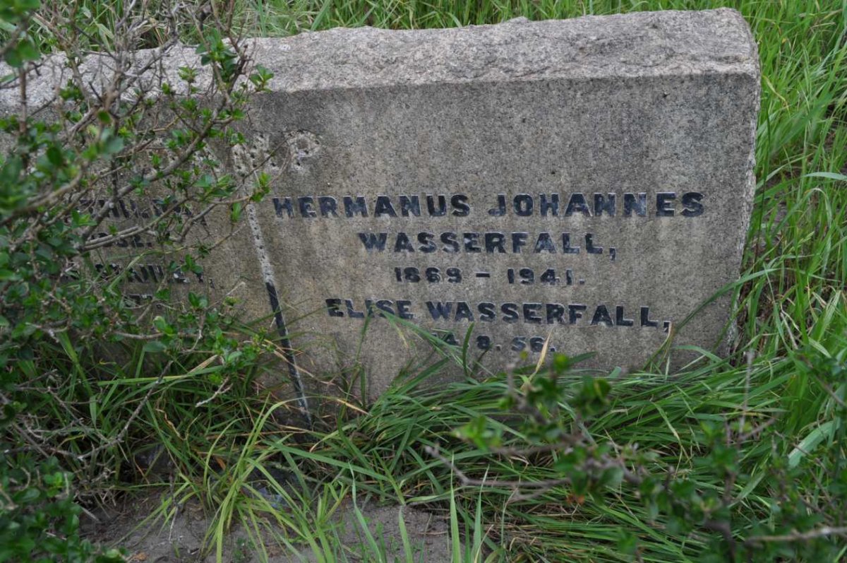 WASSERFALL Hermanus Johannes 1869-1941 &amp; Elise -1956