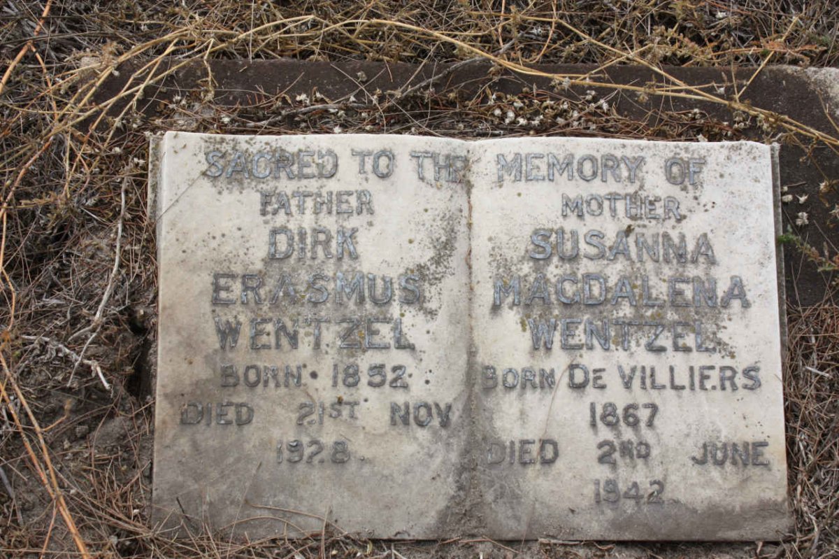 WENTZEL Dirk Erasmus 1852-1928 &amp; Susanna Magdalena DE VILLIERS 1867-1942