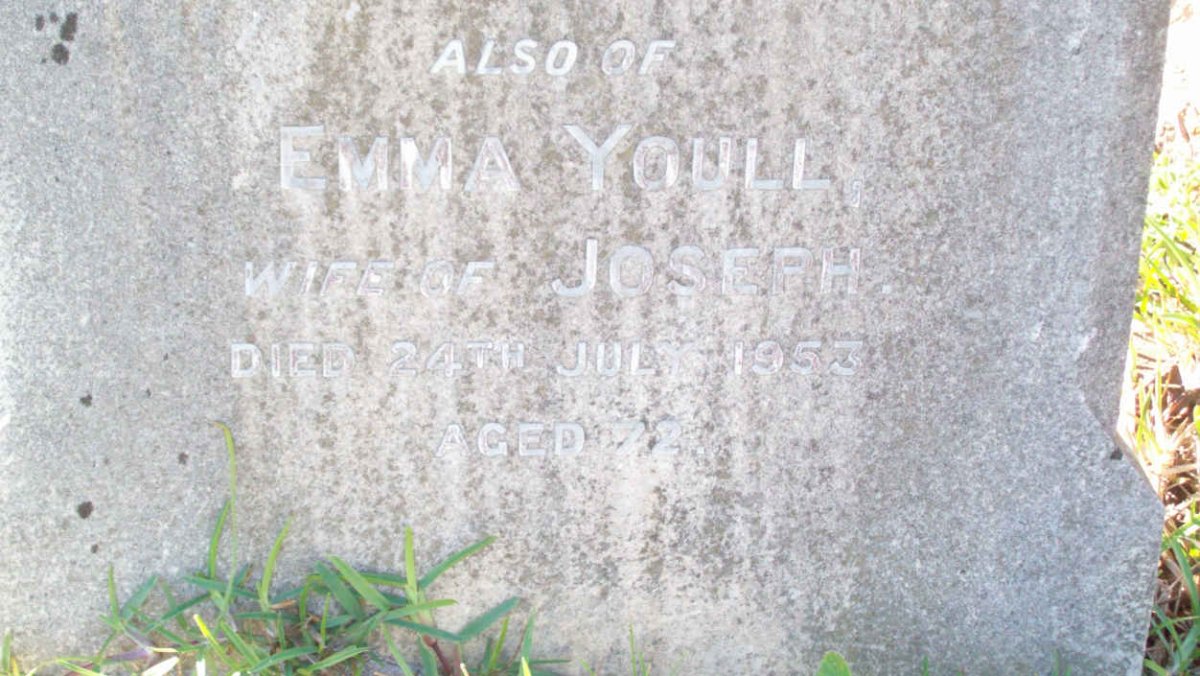 YOULL Emma  -1953 