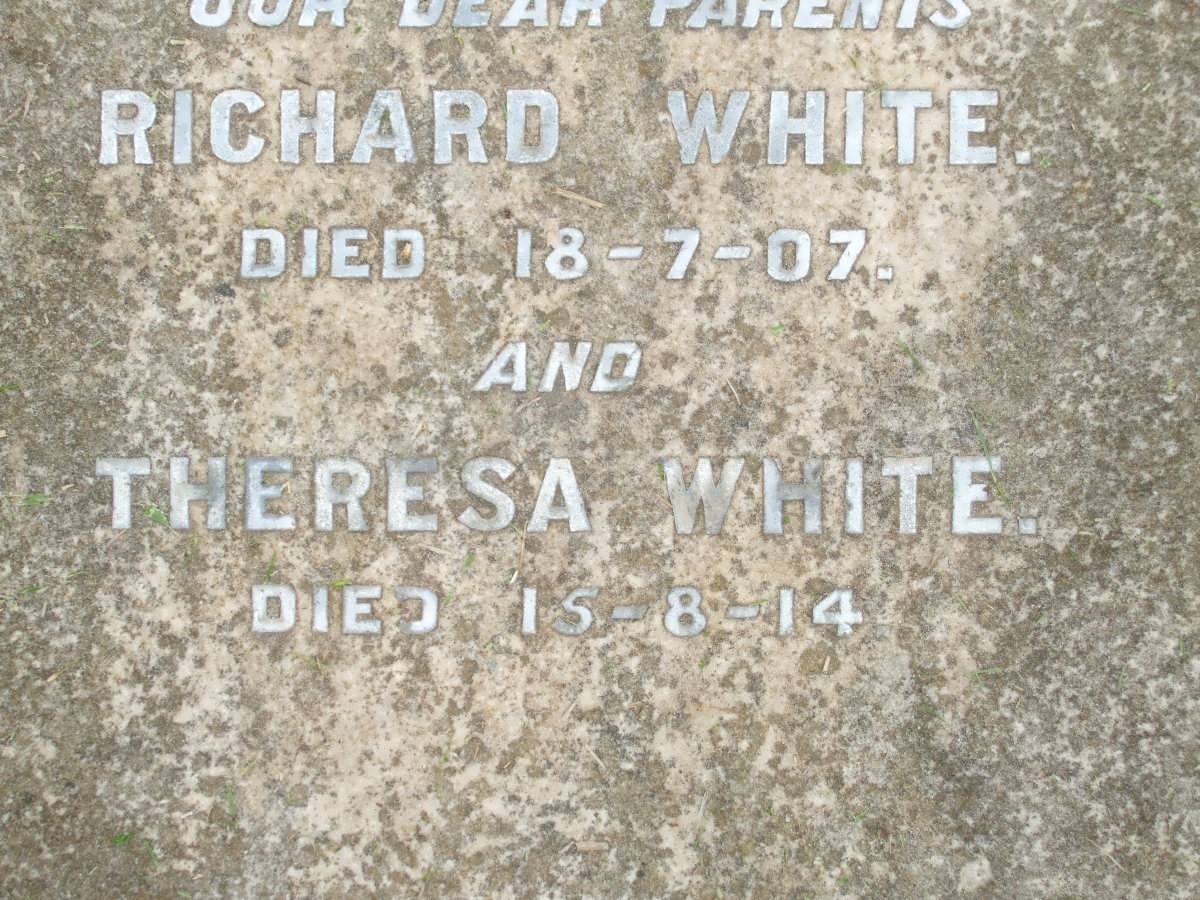 WHITE Richard -1907 &amp; Theresa -1914