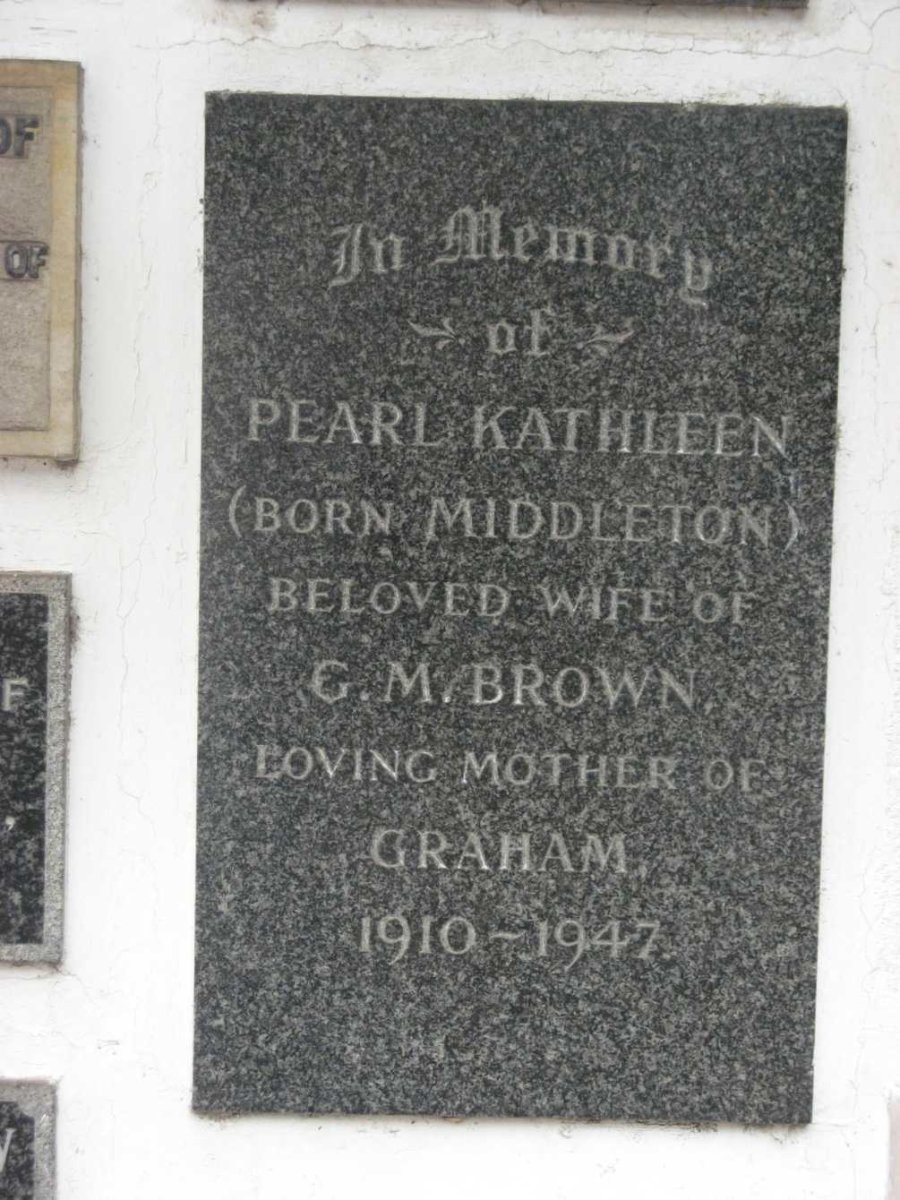 BROWN Pearl Kathleen nee MIDDLETON 1910-1947