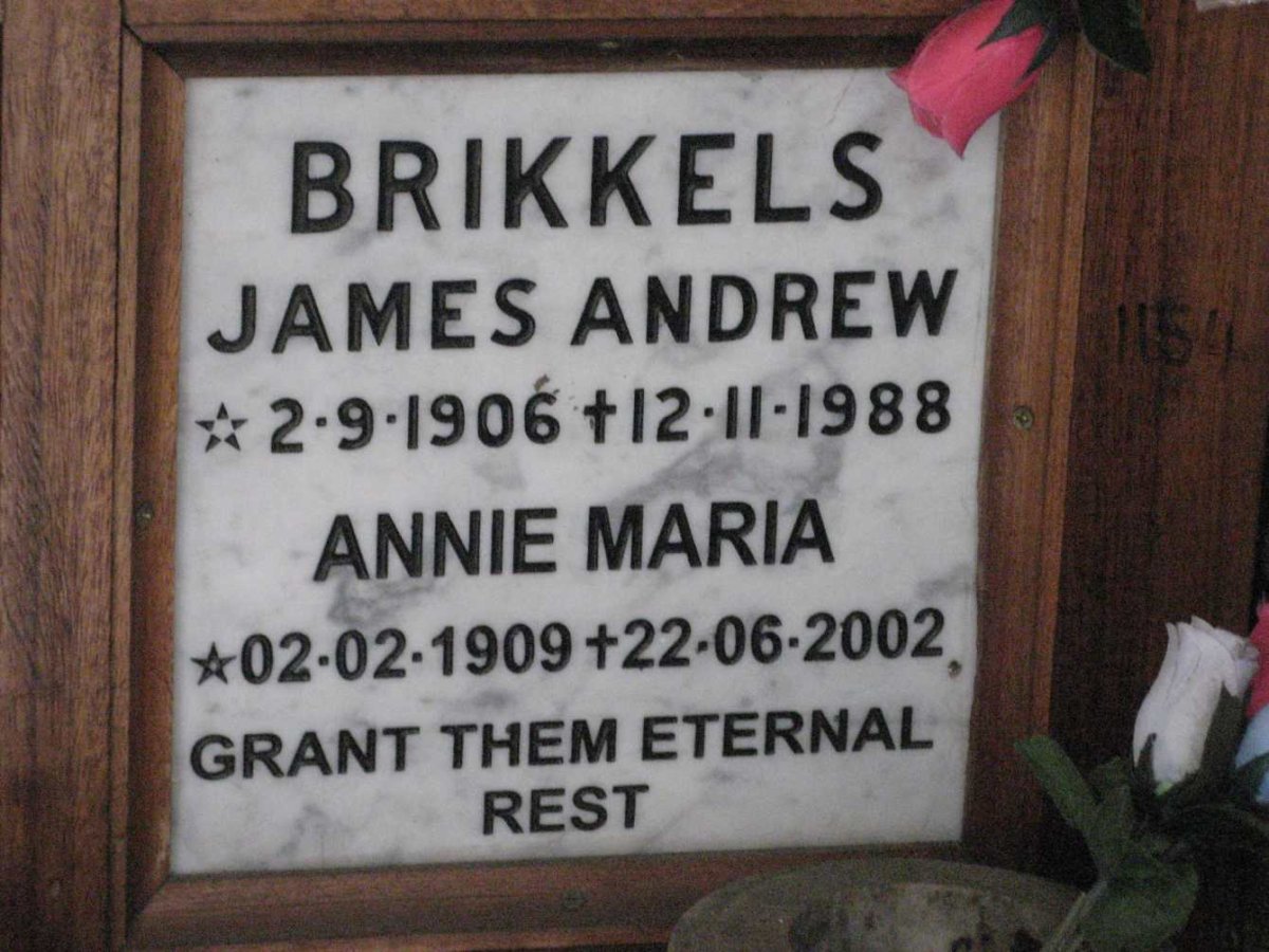 BRIKKELS James Andrew 1906-1988 &amp; Annie Maria 1909-2002