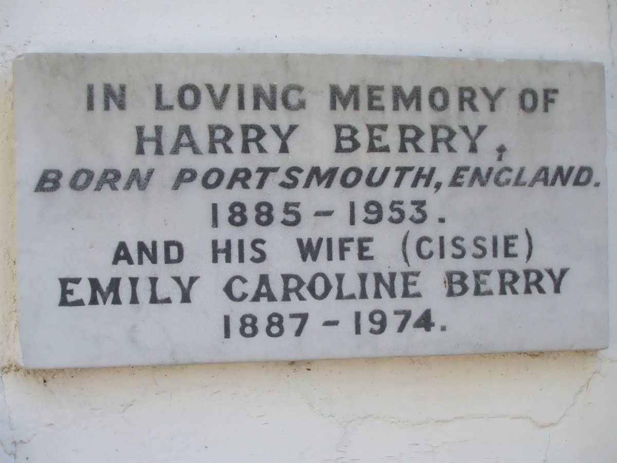 BERRY Harry 1885-1953 &amp; Emily Caroline 1887-1974