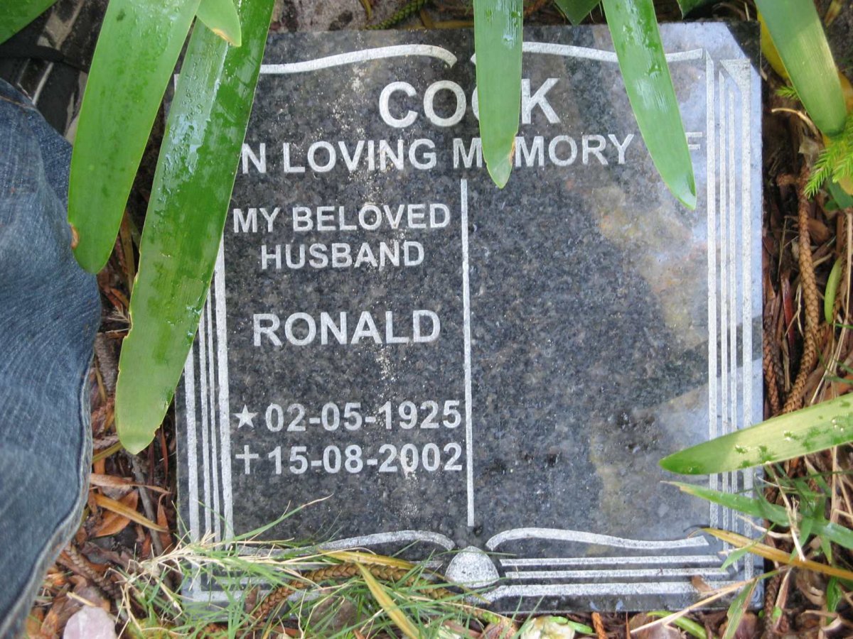 COOK Ronald 1925-2002