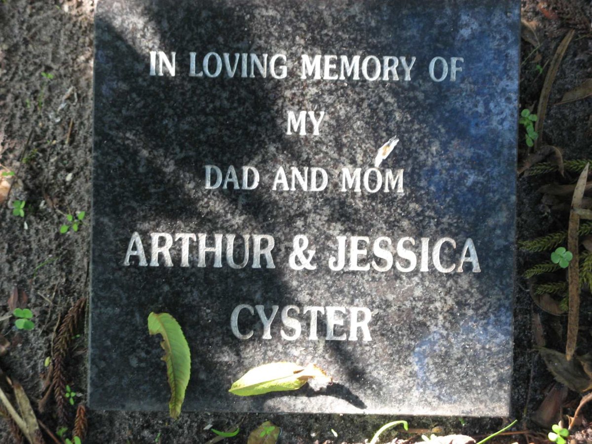 CYSTER Arthur &amp; Jessica