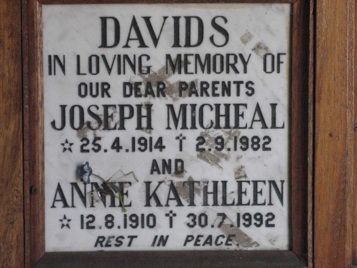 DAVIDS Joseph Micheal 1914-1982 &amp; Annie Kathleen 1910-1992