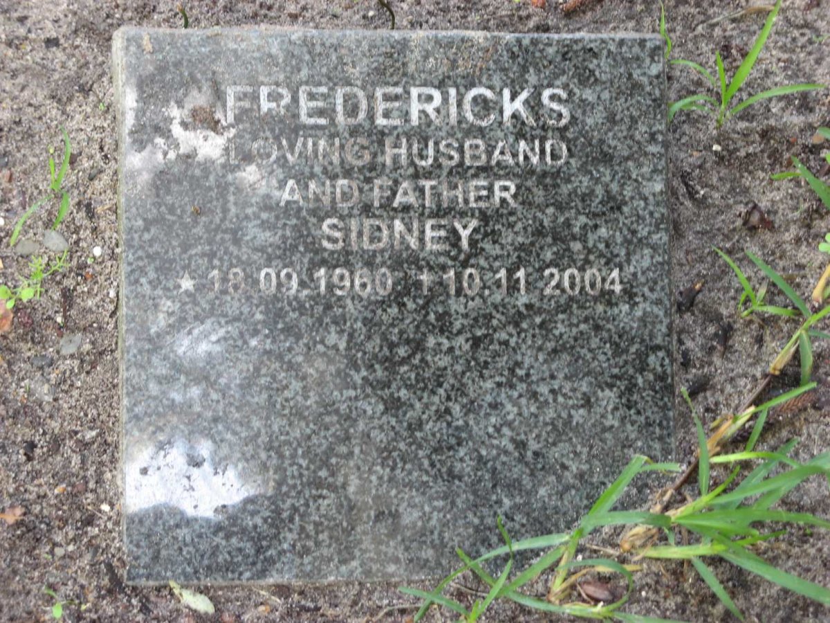 FREDERICKS Sidney 1960-2004