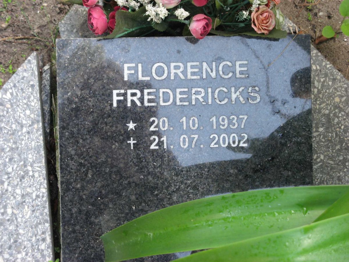 FREDERICKS Florence 1937-2002