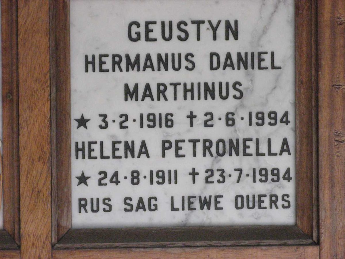 GEUSTYN Hermanus Daniel Marthinus 1916-1994 &amp; Helena Petronella 1911-1994