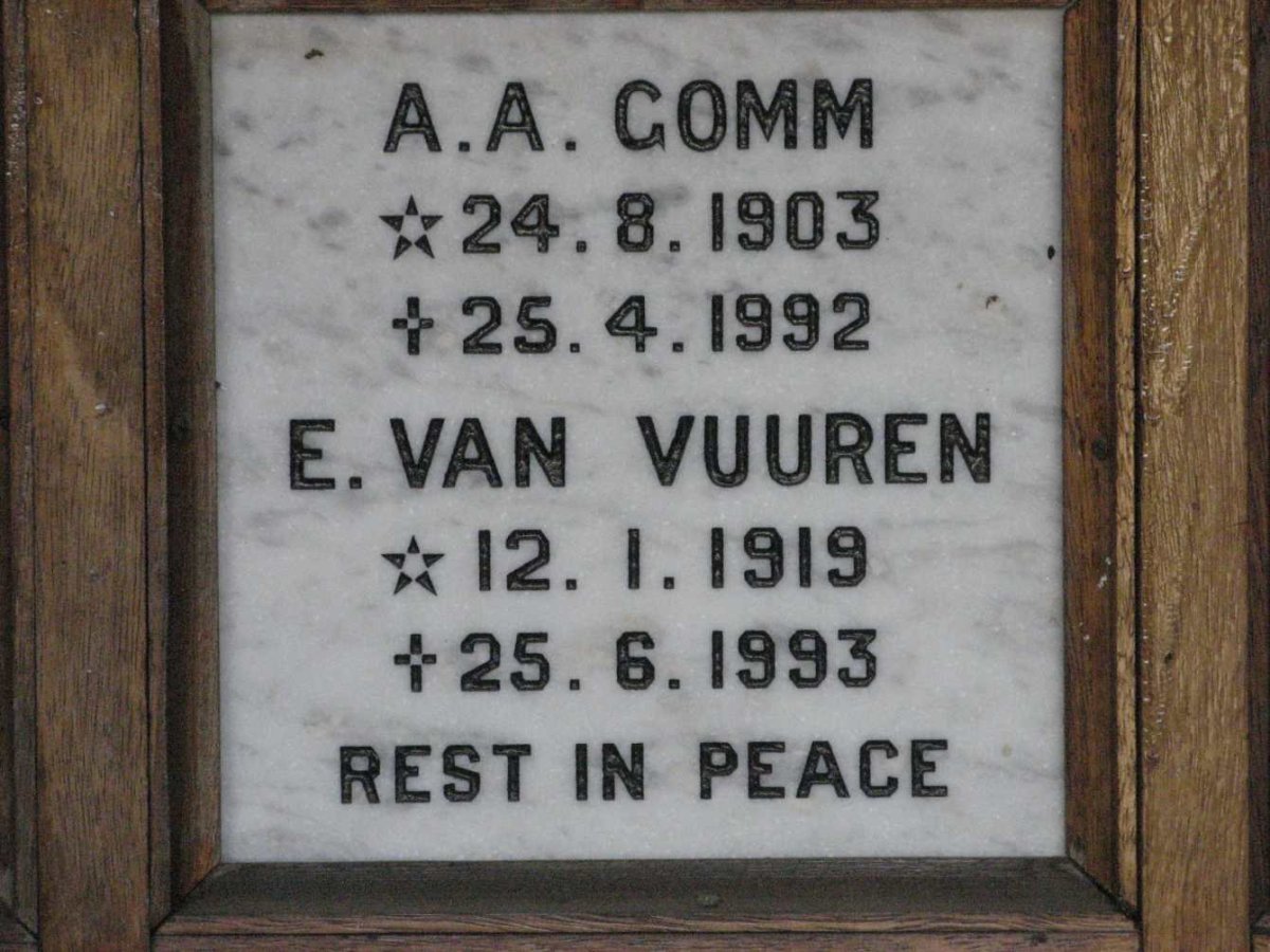 GOMM A.A. 1903-1992 :: VAN VUUREN E. 1919-1993