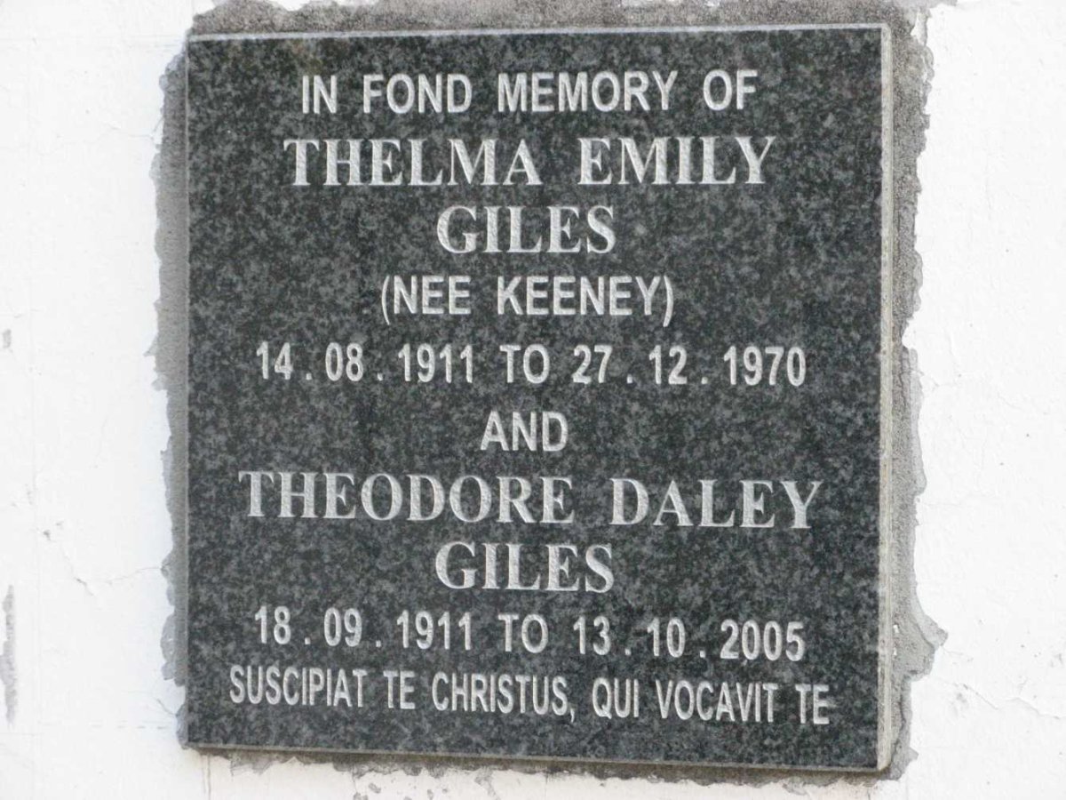 GILES Theodore Daley 1911-2005 &amp; Thelma Emily KEENEY 1911-1970