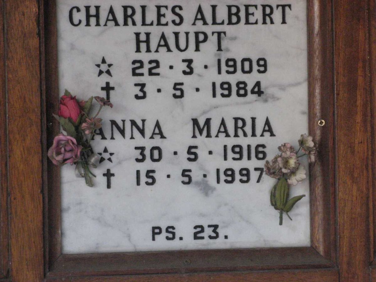 HAUPT Charles Albert 1909-1984 &amp; Anna Maria 1916-1997