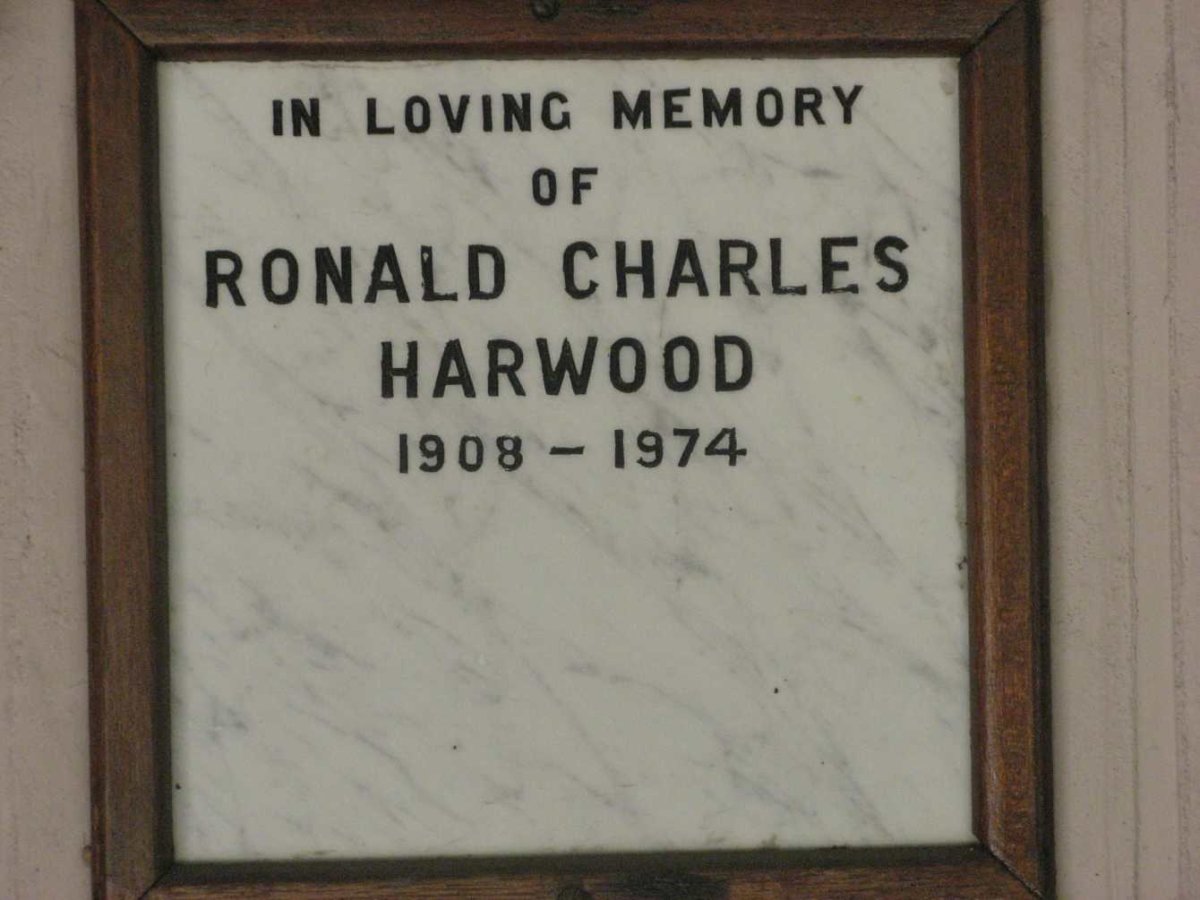 HARWOOD Ronald Charles 1908-1974
