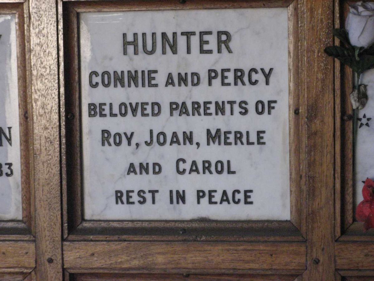 HUNTER Connie &amp; Percy