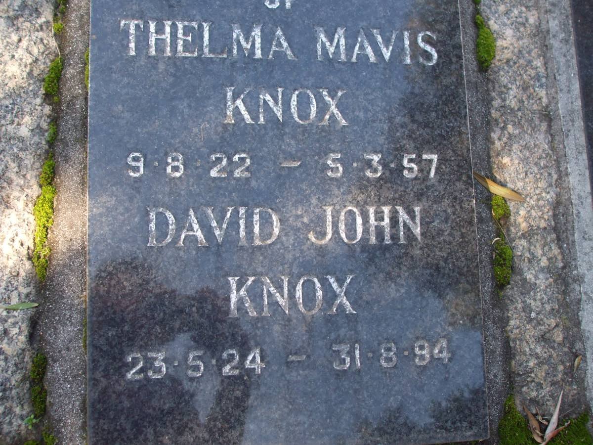 KNOX David John 1924-1994 &amp; Thelma Mavis 1922-1957
