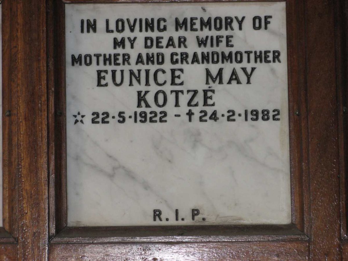 KOTZE Eunice May 1922-1982