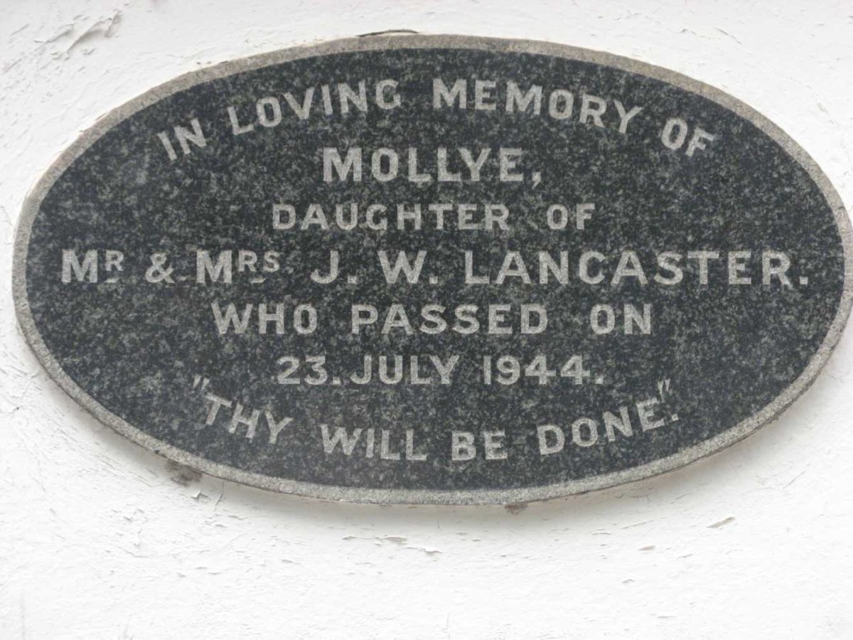 LANCASTER Mollye -1944