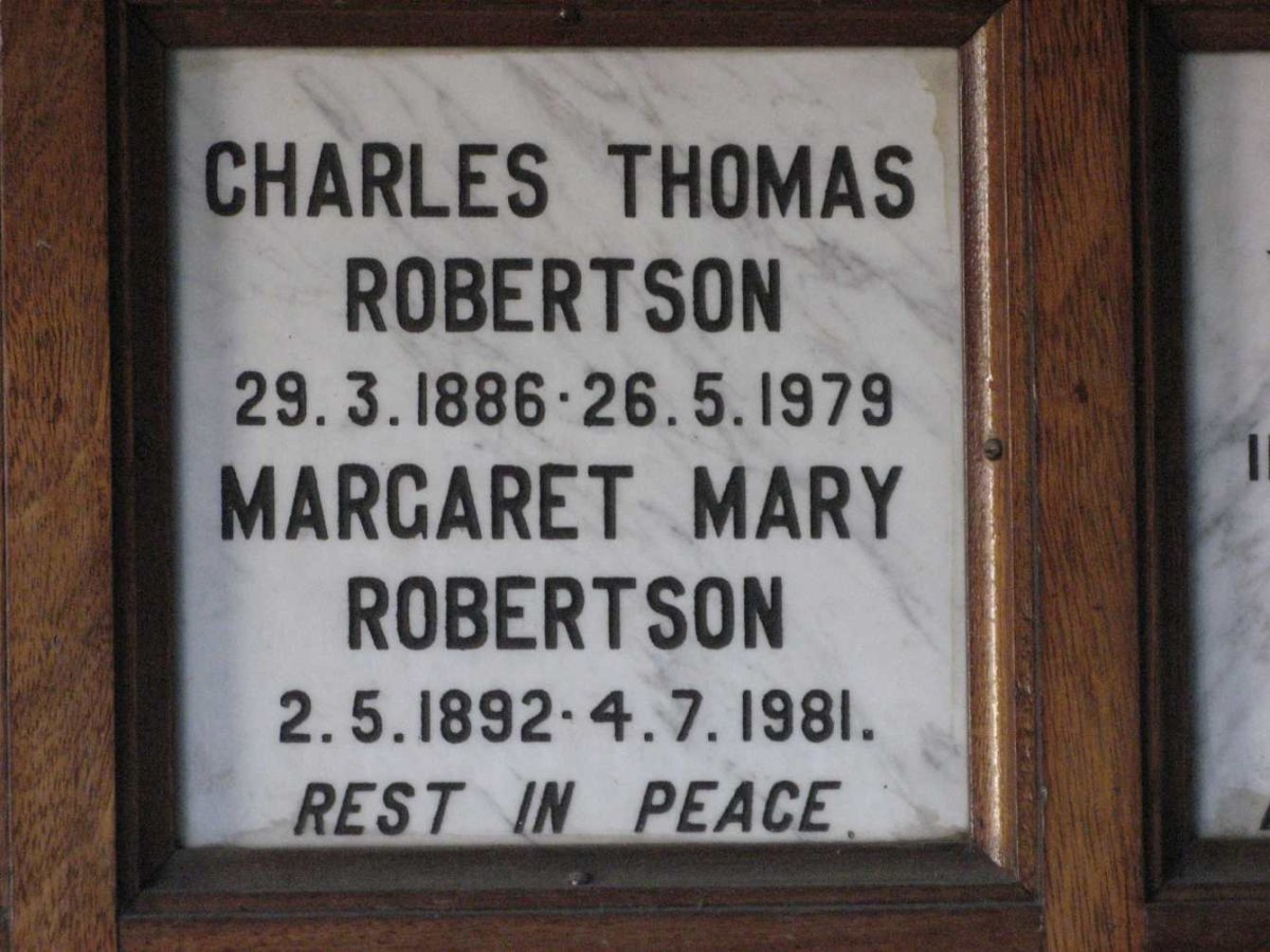 ROBERTSON Charles Thomas 1886-1979 &amp; Margaret Mary 1892-1981
