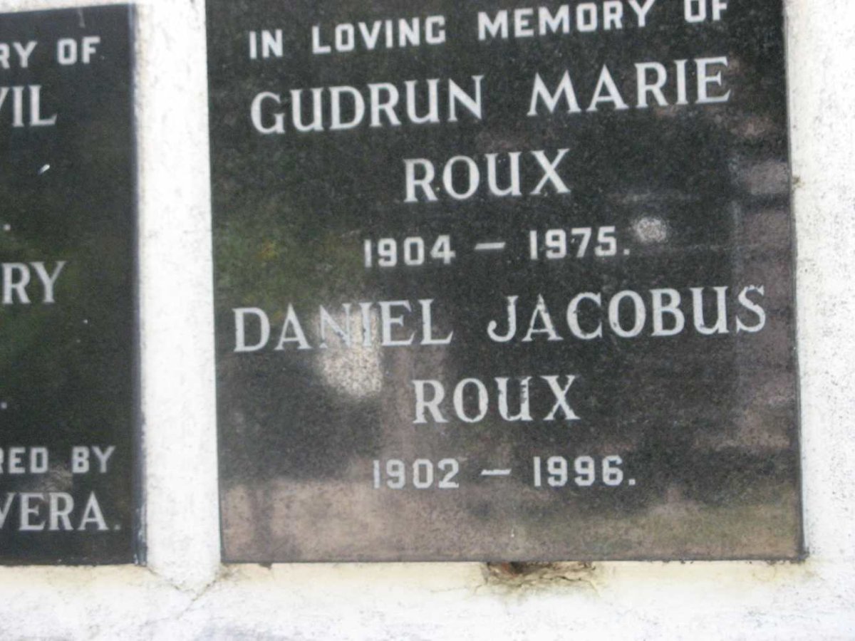 ROUX Daniel Jacobus 1902-1996 &amp; Gudrun Marie 1904-1975