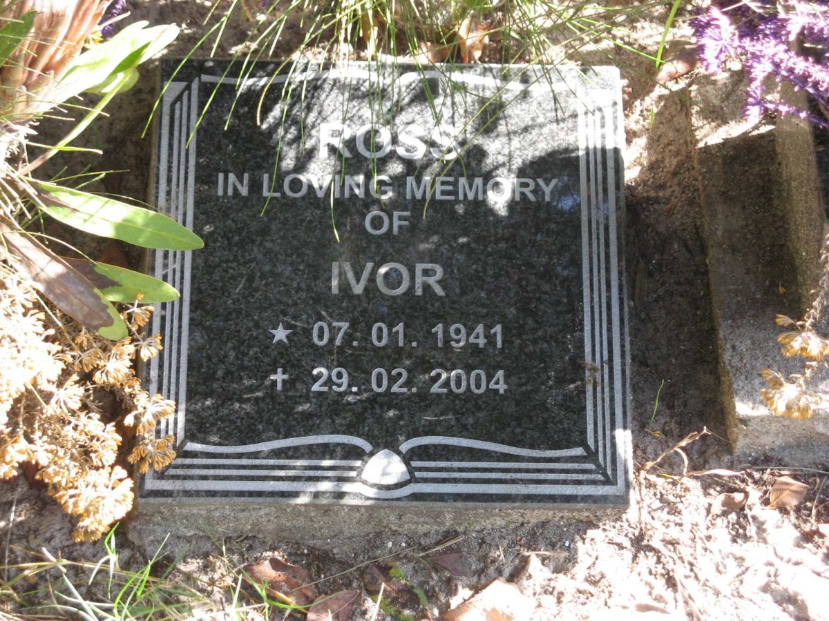 ROSS Ivor 1941-2004