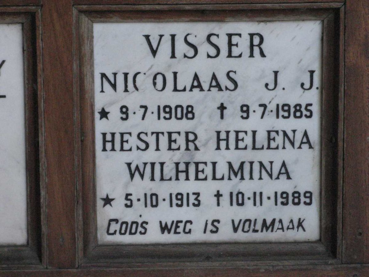 VISSER Nicolaas J.J. 1908-1985 &amp; Hester Helena Wilhelmina 1913-1989