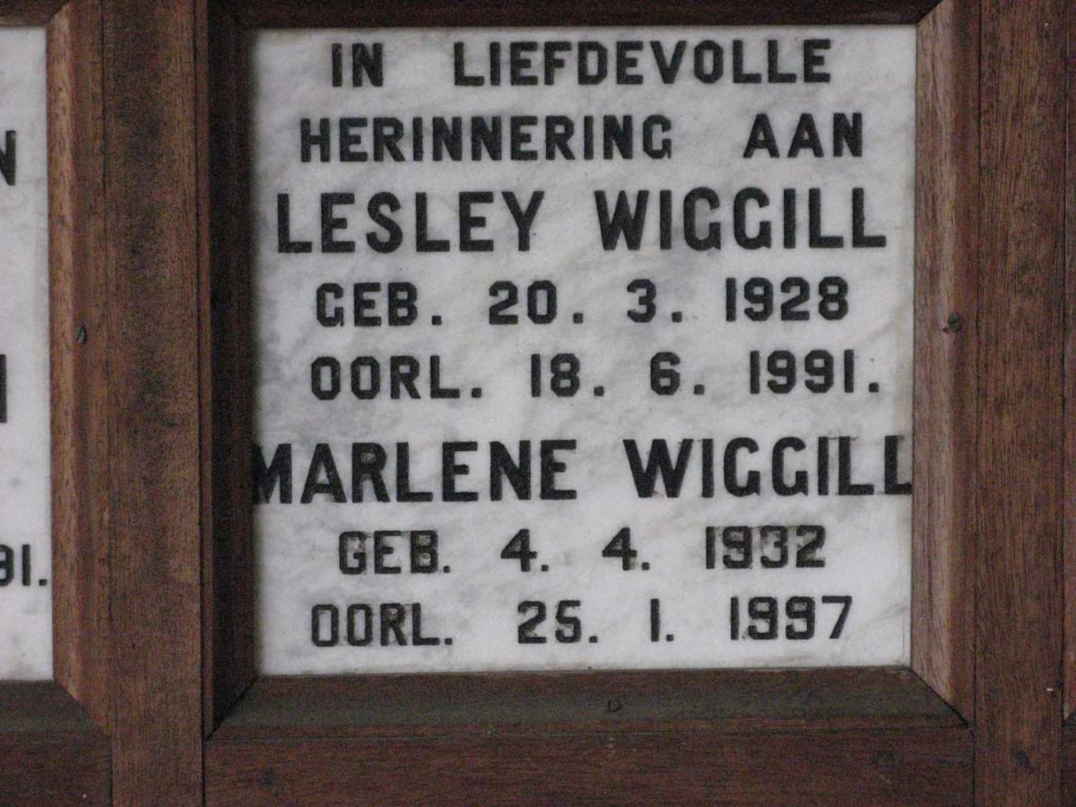 WIGGILL Lesley 1928-1991 &amp; Marlene 1932-1997