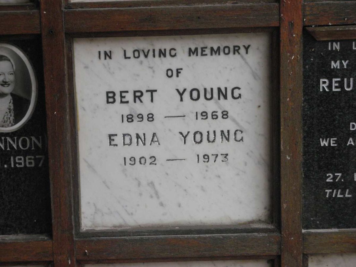 YOUNG Bert 1898-1968 &amp; Edna 1902-1973