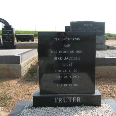 T - Vanne :: Surnames - T